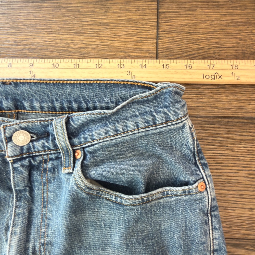 Levis 505 Regular Fit Straight Leg Jeans Mens W32 L32 Medium Wash Blue Denim - Picture 9 of 11